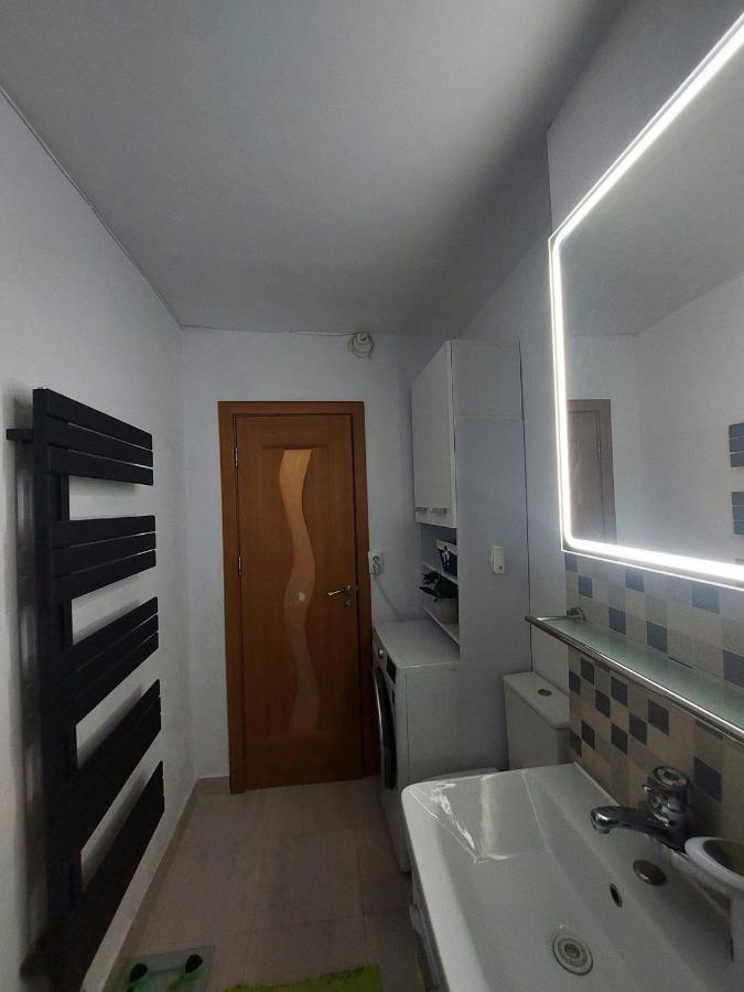 Apartament Spatios In Brasov Exterior photo